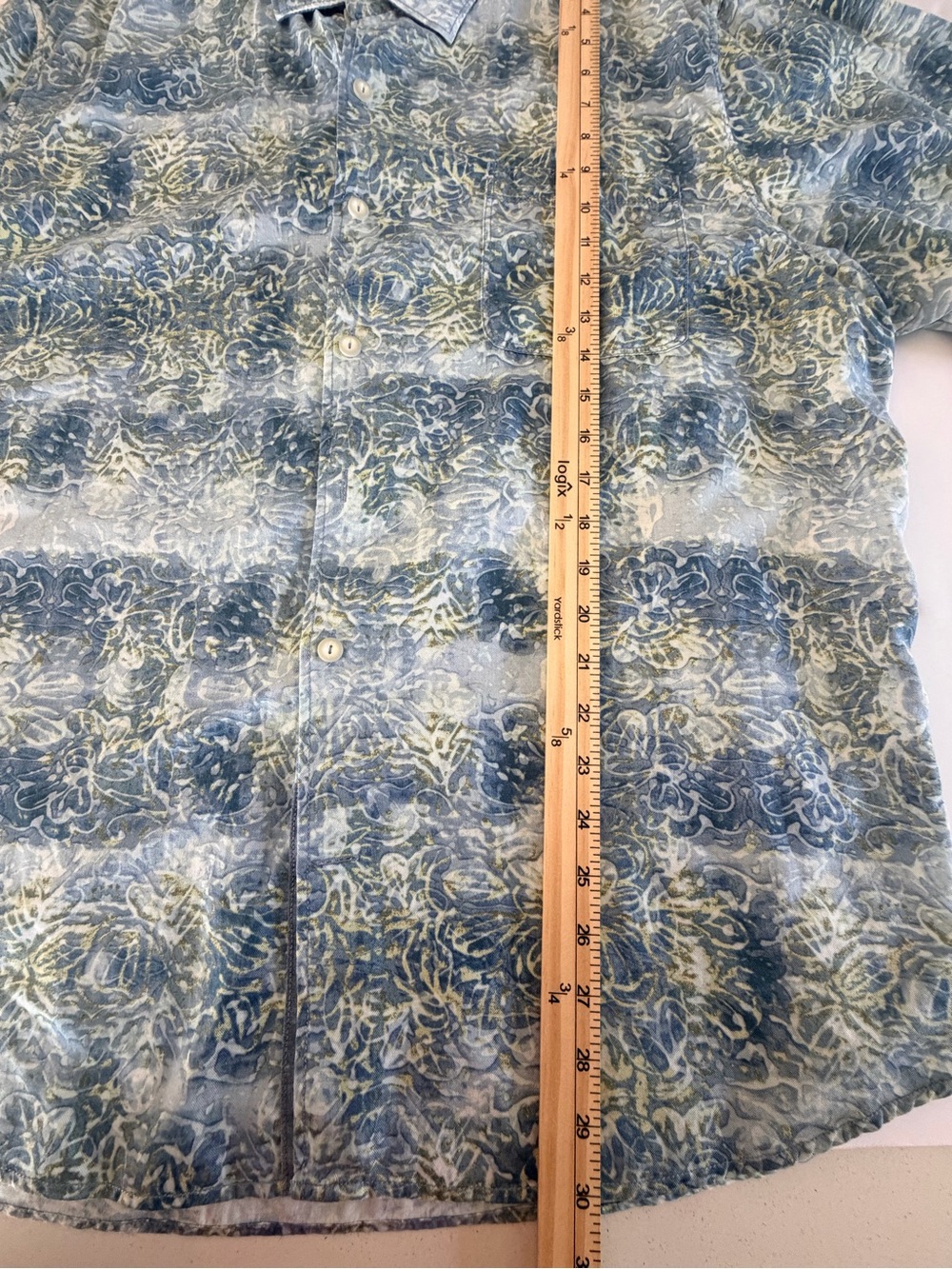 Tommy Bahama Tortola Tencel Cotton Blend Floral Short-Sleeve Button-Down - Picture 7 of 9